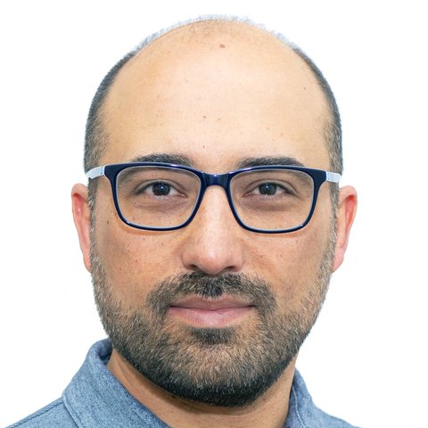 Portrait of Babak Arjomandi